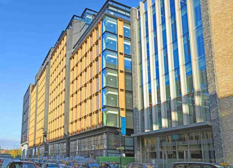 Pancras Meydanı Londra